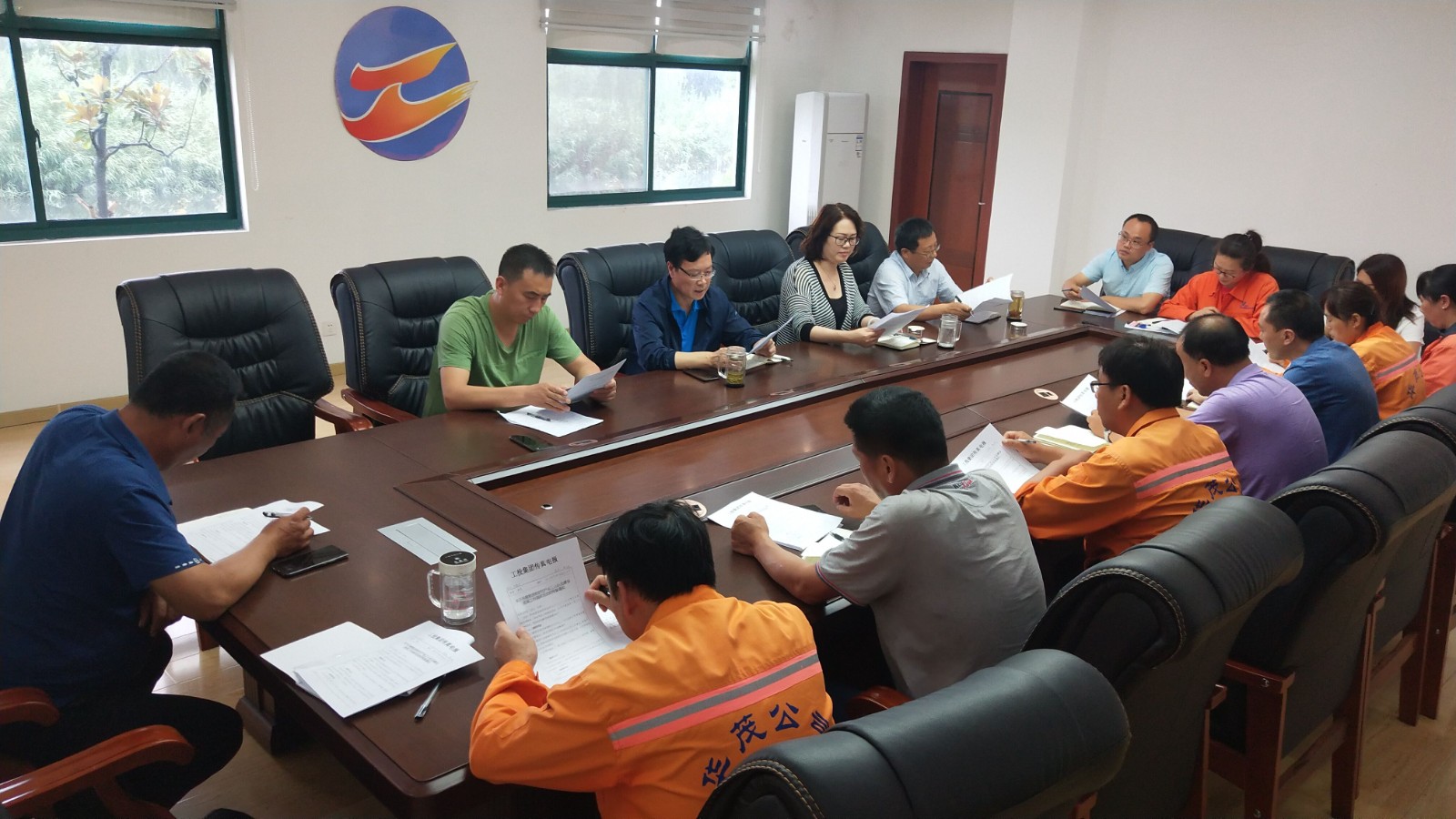 1715172322059 華茂公司開(kāi)展產(chǎn)業(yè)工人隊(duì)伍建設(shè)改革座談會(huì)