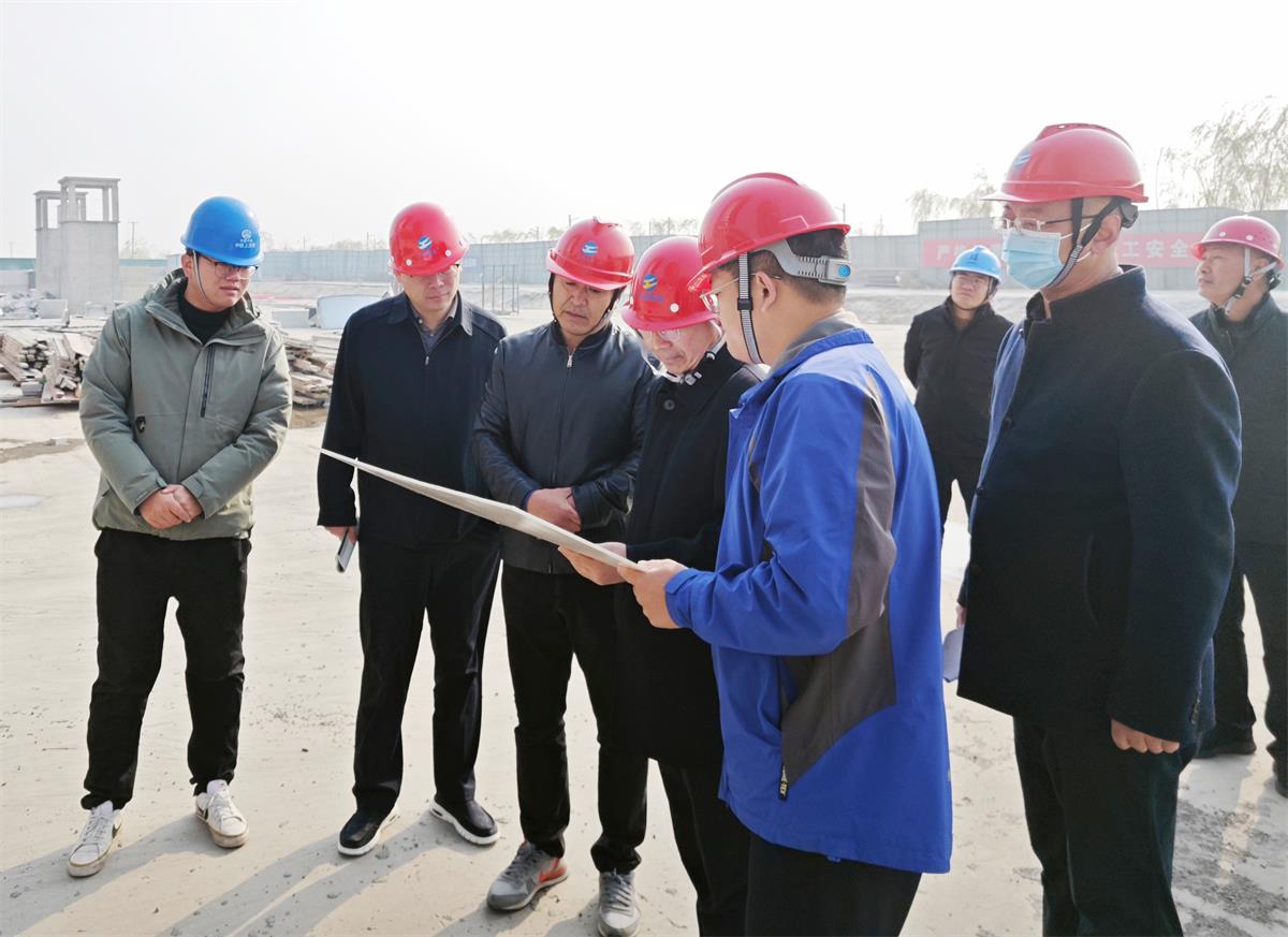 丁銳董事長到房地產(chǎn)調研4.jpg